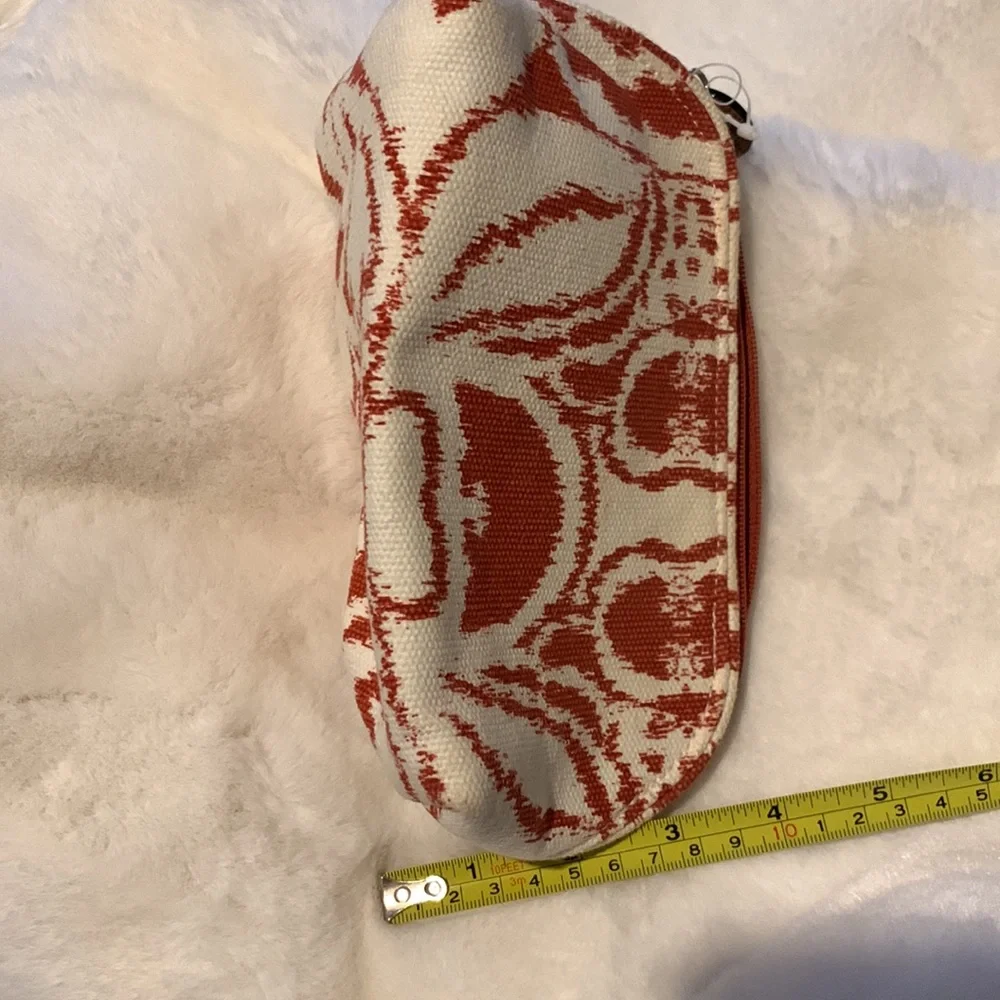 NWOT VS Cosmetic Bag